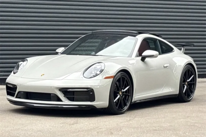 2024 Porsche 911 S photo 1