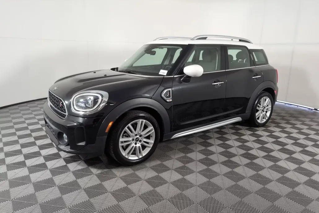 2023 Mini Countryman S photo 1