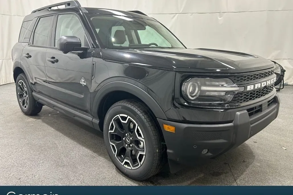 2025 Ford Bronco Sport Outer Banks photo 1