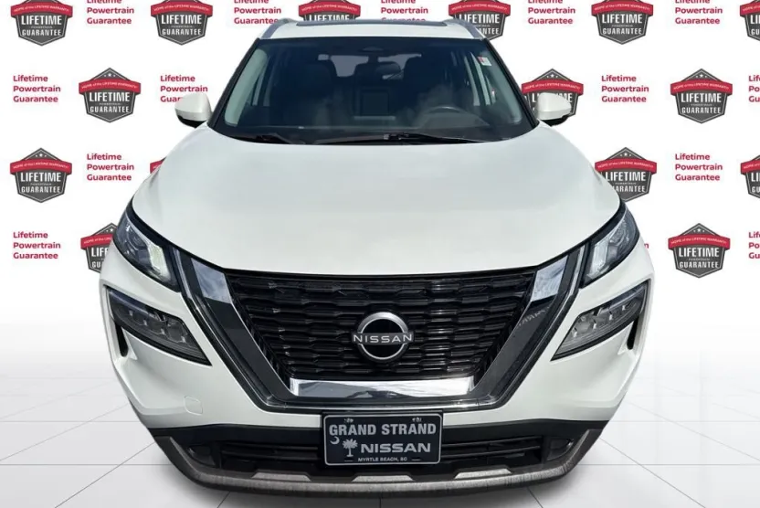 2023 Nissan Rogue SV photo 1