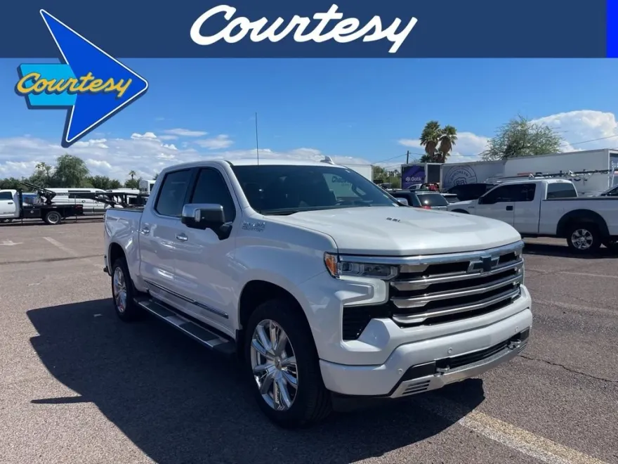 2024 Chevrolet Silverado 1500 High Country photo 1