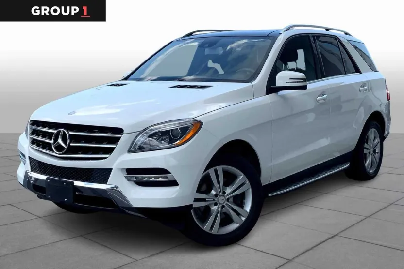 2015 Mercedes Benz ML 350 4MATIC photo 1