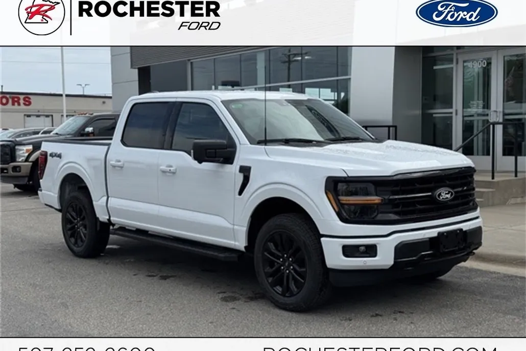 2025 Ford F-150 XLT photo 1