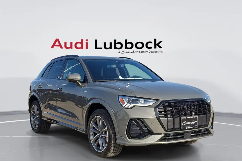 2025 Audi Q3 45 TFSI S line Premium photo 1