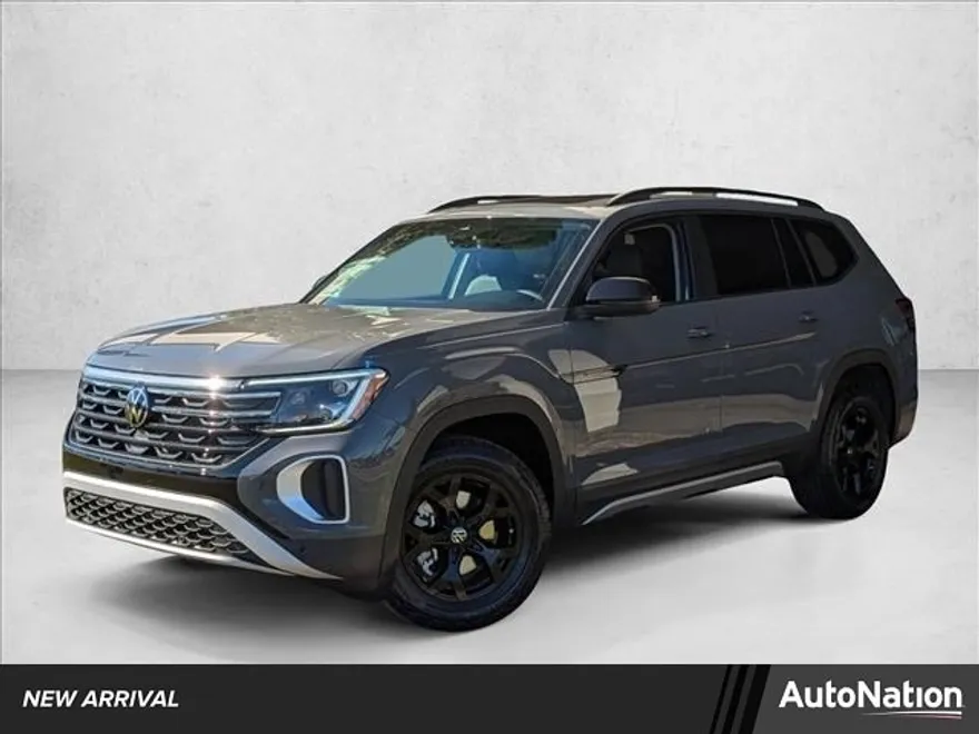 2025 Volkswagen Atlas Peak Edition SE photo 1
