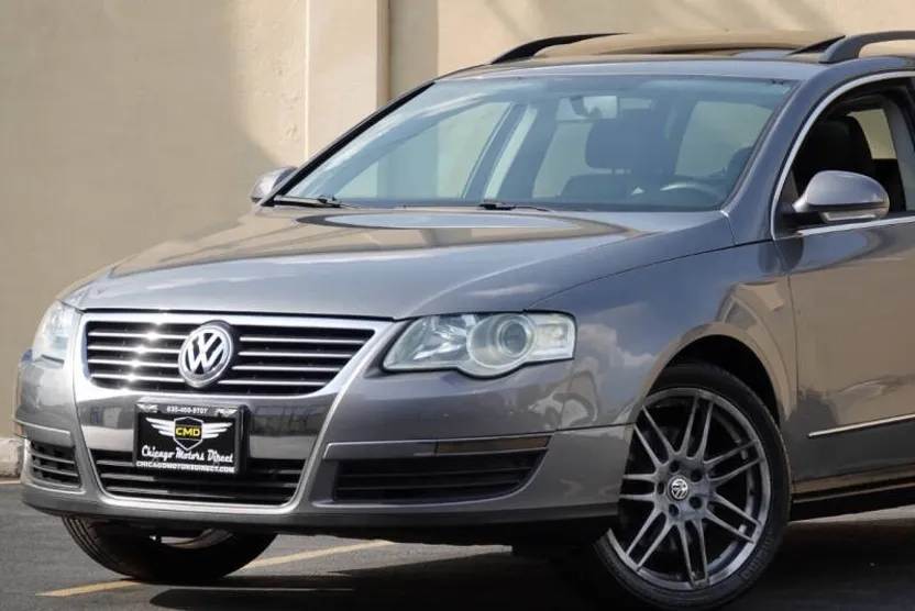 2007 Volkswagen Passat 2.0T photo 1
