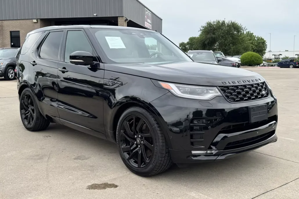2023 Land Rover Discovery S R-Dynamic photo 1