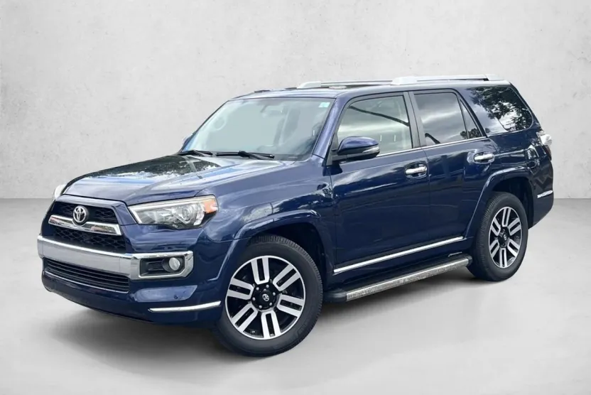 2016 Toyota 4Runner Limited photo 1