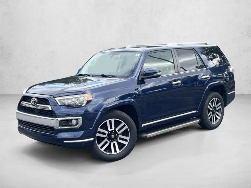 2016 Toyota 4Runner Limited photo 1