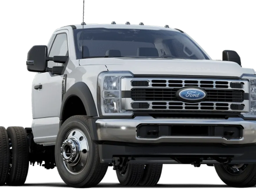 2023 Ford F-550 XLT photo 1