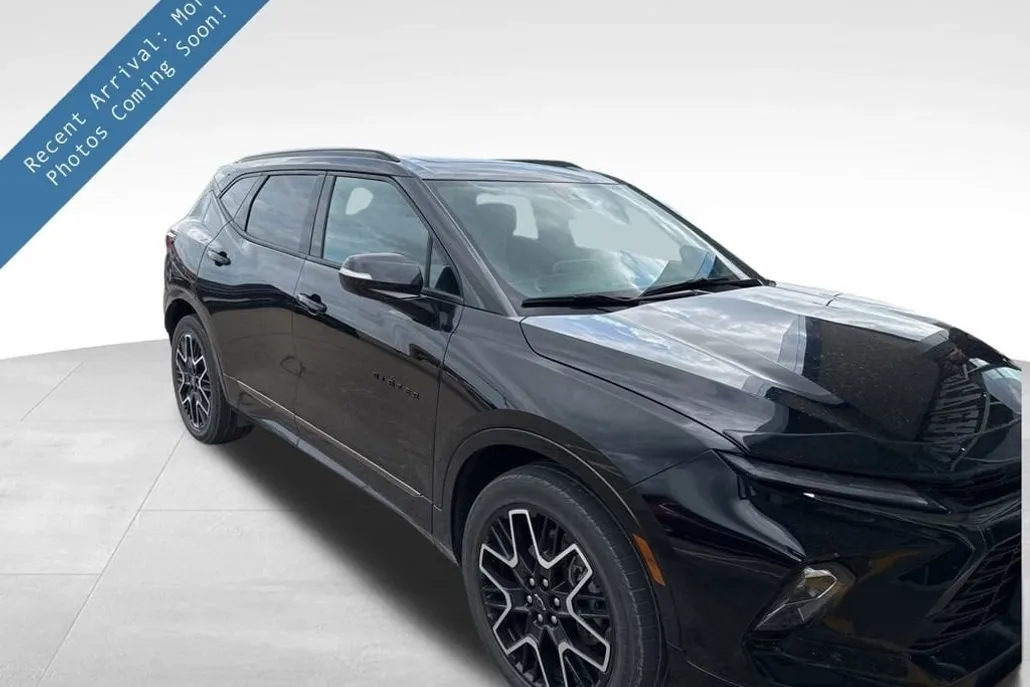 2023 Chevrolet Blazer RS photo 1