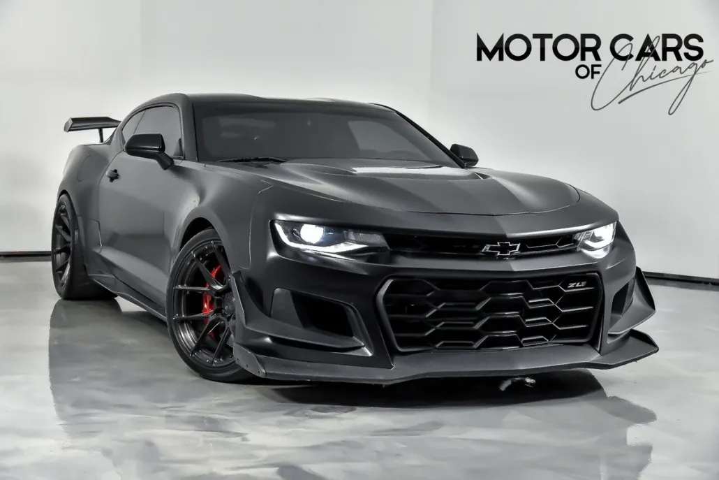 2018 Chevrolet Camaro photo 1