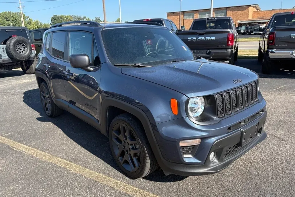 2021 Jeep Renegade Latitude photo 1