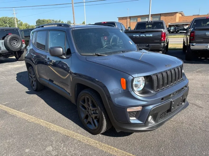 2021 Jeep Renegade Latitude photo 1