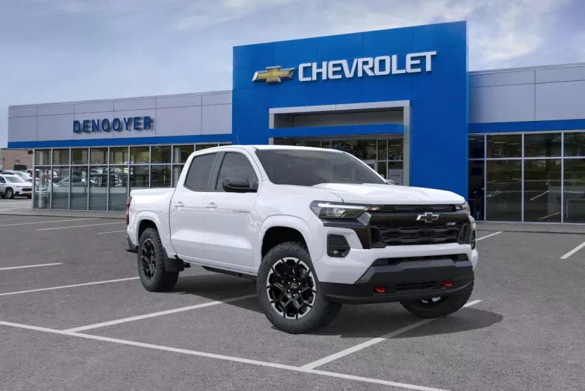 2026 Chevrolet Colorado Z71 photo 1