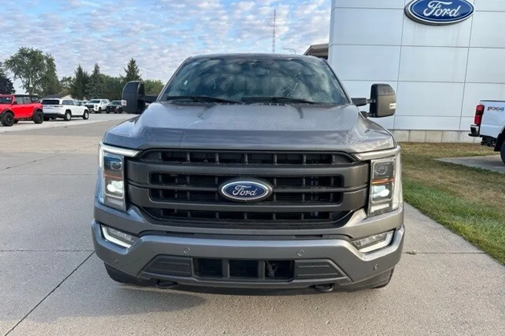 2023 Ford F-150 Lariat photo 1