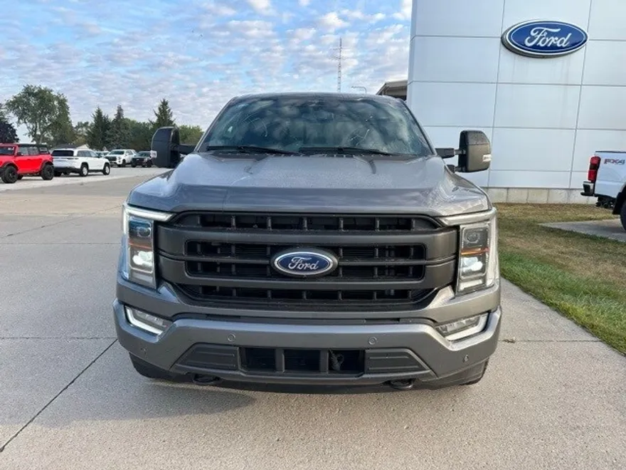 2023 Ford F-150 Lariat photo 1