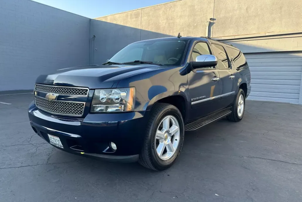 2009 Chevrolet Suburban 1500 LTZ photo 1