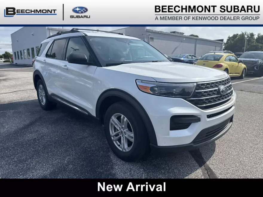 2022 Ford Explorer XLT photo 1