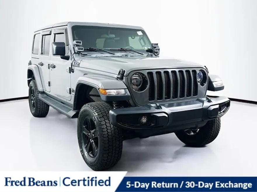 2020 Jeep Wrangler Unlimited Sahara photo 1