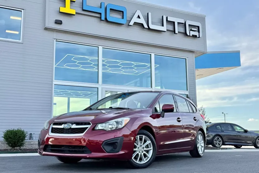2012 Subaru Impreza 2.0i Premium photo 1