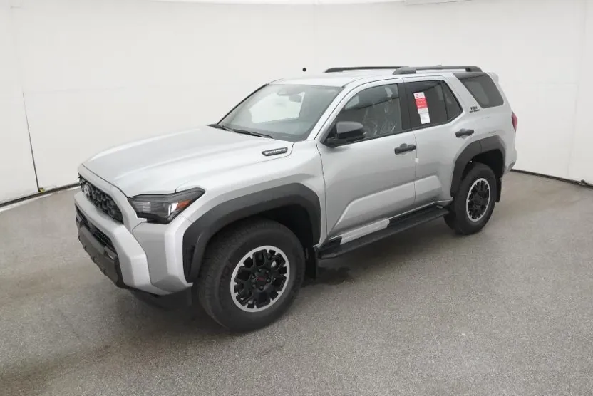 2025 Toyota 4Runner TRD Off-Road photo 1