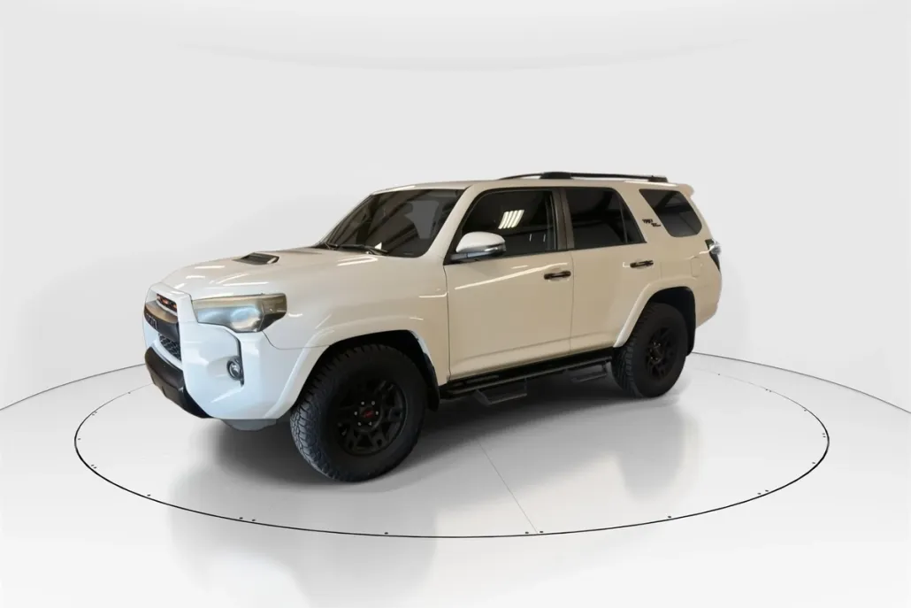 2018 Toyota 4Runner TRD Off-Road Premium photo 1