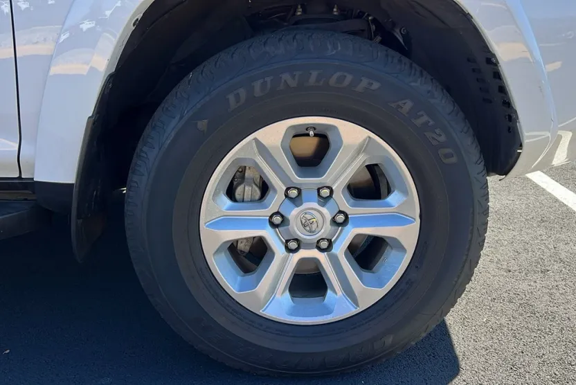 2021 Toyota 4Runner SR5 Premium photo 1