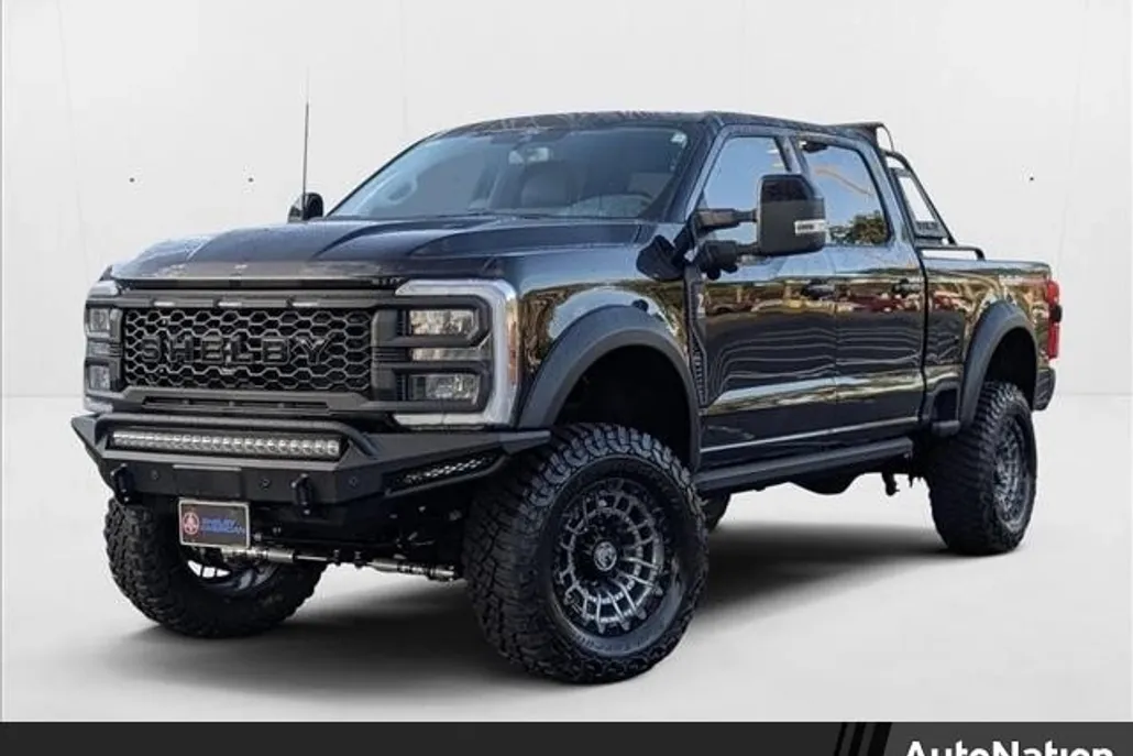 2025 Ford F-250 Lariat photo 1