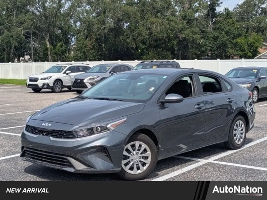 2024 Kia Forte LX photo 1
