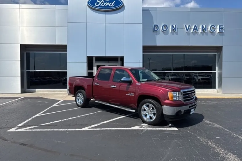 2013 Gmc Sierra 1500 SLE photo 1