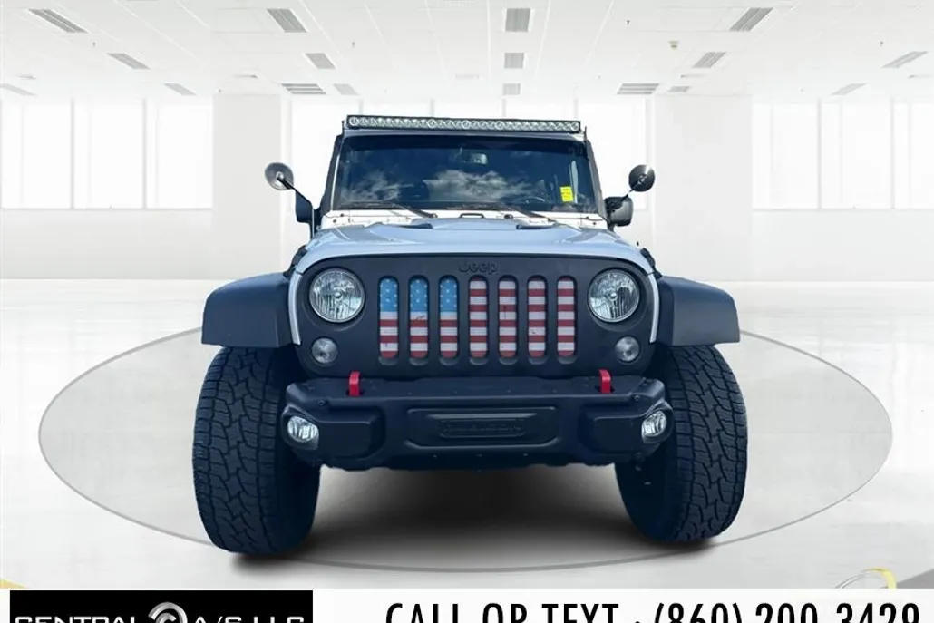 2016 Jeep Wrangler Unlimited Rubicon Hard Rock photo 1