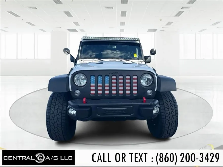 2016 Jeep Wrangler Unlimited Rubicon Hard Rock photo 1