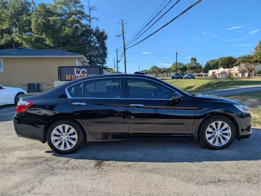 2013 Honda Accord EX-L photo 1