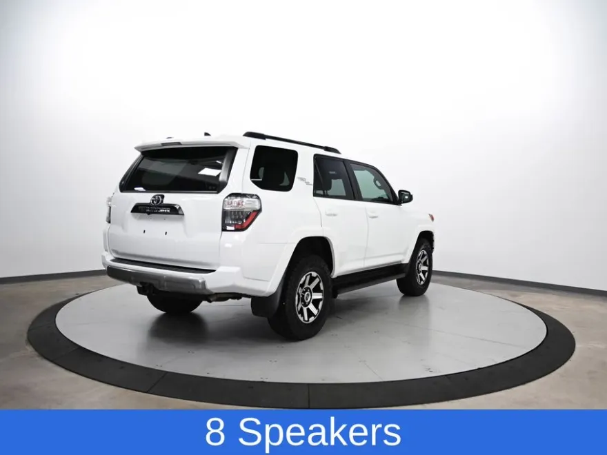 2021 Toyota 4Runner TRD Off-Road photo 1