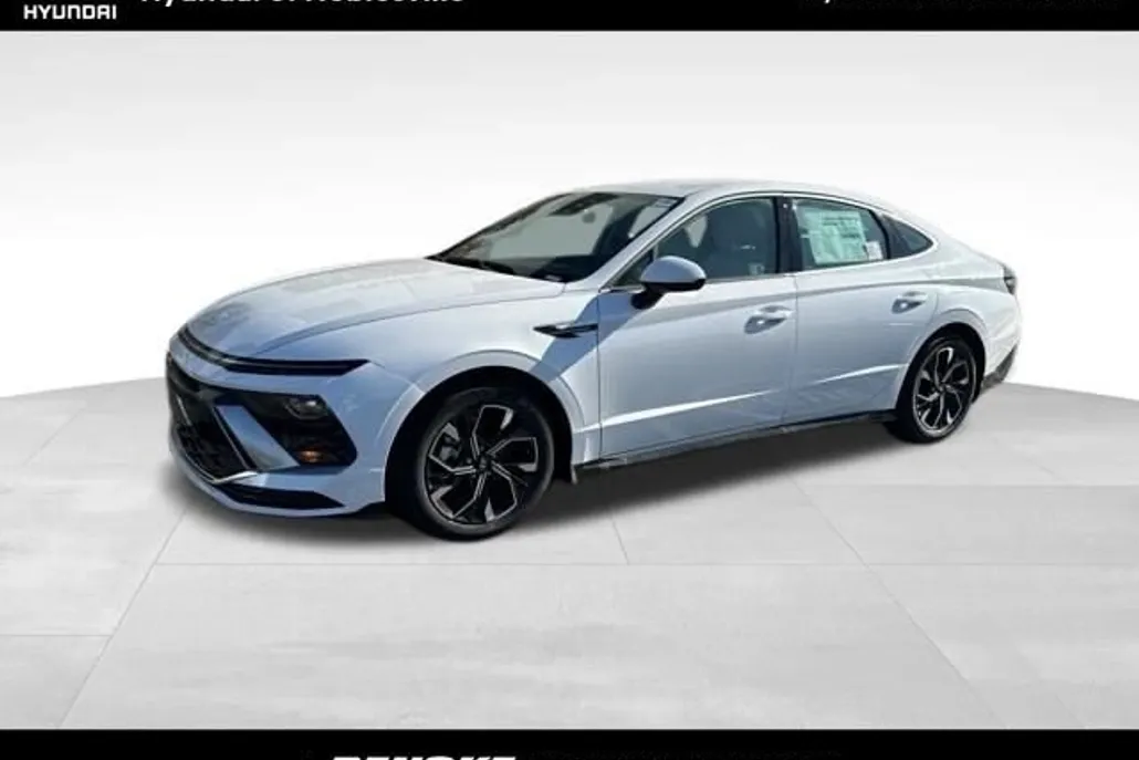 2024 Hyundai Sonata SEL photo 1