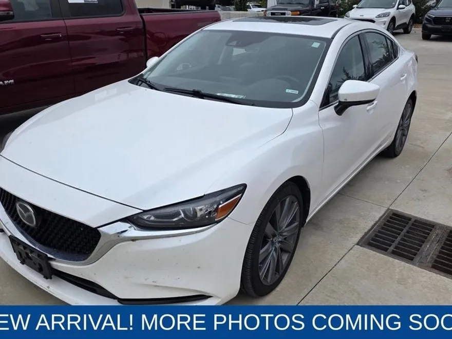 2020 Mazda Mazda6 Touring photo 1