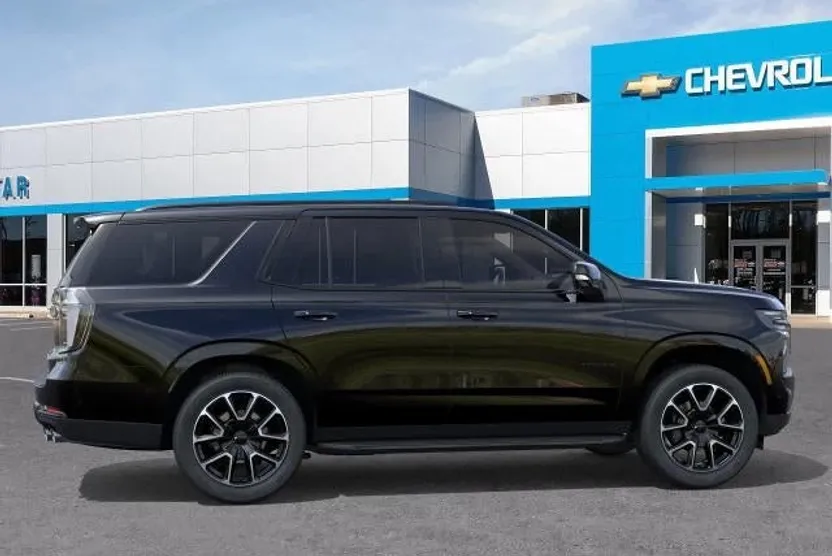 2026 Chevrolet Tahoe RST photo 1
