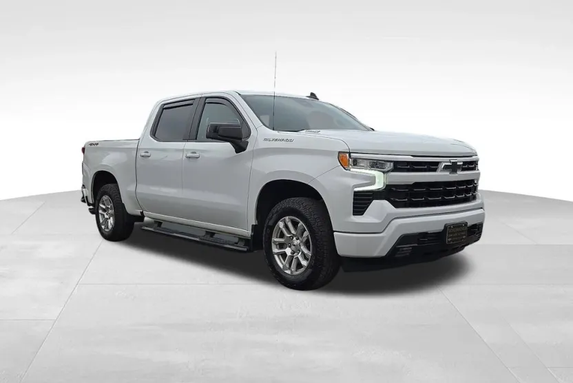 2023 Chevrolet Silverado 1500 RST photo 1