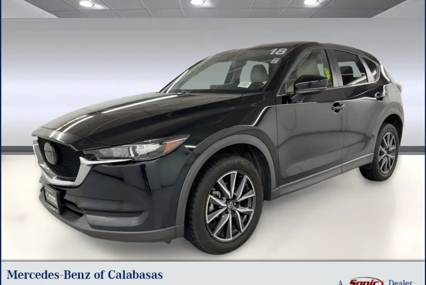 2018 Mazda CX-5 Touring photo 1