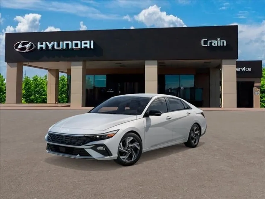 2025 Hyundai Elantra SEL Sport photo 1