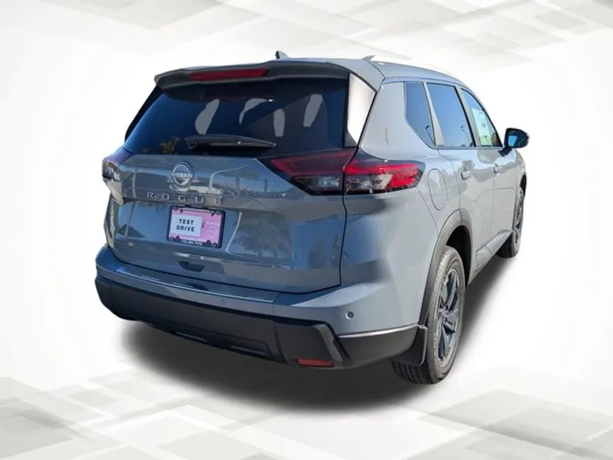2026 Nissan Rogue SV photo 1