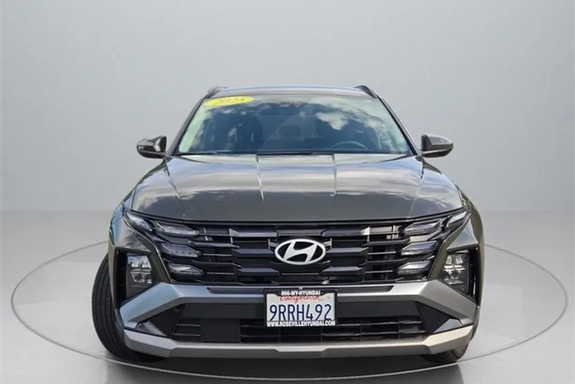 2025 Hyundai Tucson SEL photo 1
