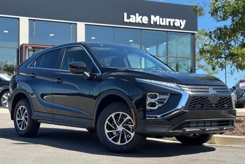 2026 Mitsubishi Eclipse Cross ES photo 1