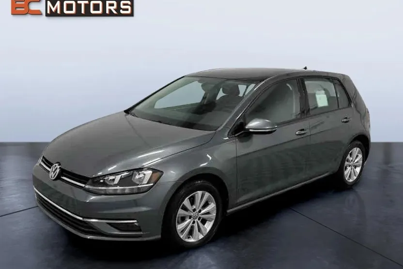 2019 Volkswagen Golf SE photo 1