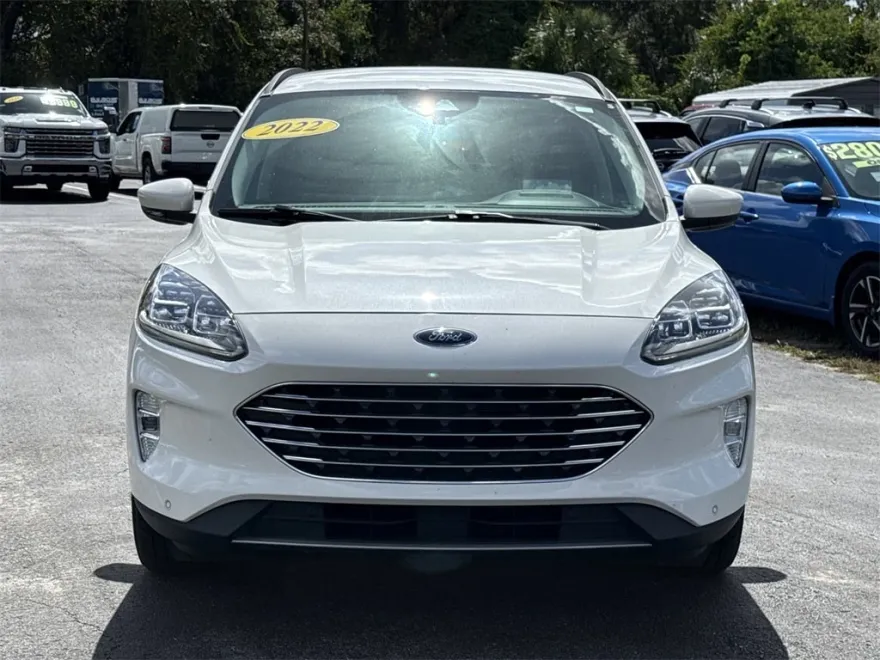 2022 Ford Escape Titanium Hybrid Elite photo 1