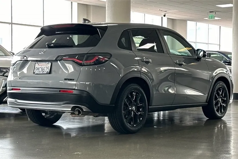 2024 Honda HR-V Sport photo 1
