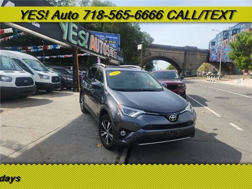 2018 Toyota RAV4 Adventure XLE photo 1
