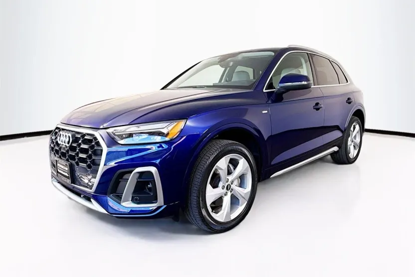 2022 Audi Q5 45 S line Premium photo 1
