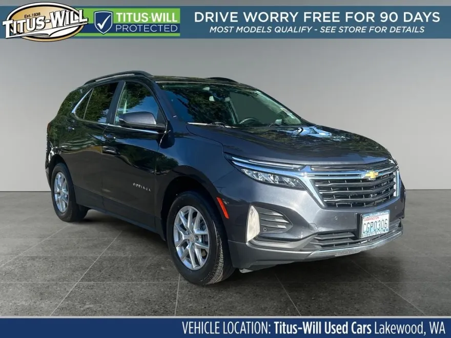 2023 Chevrolet Equinox LT photo 1